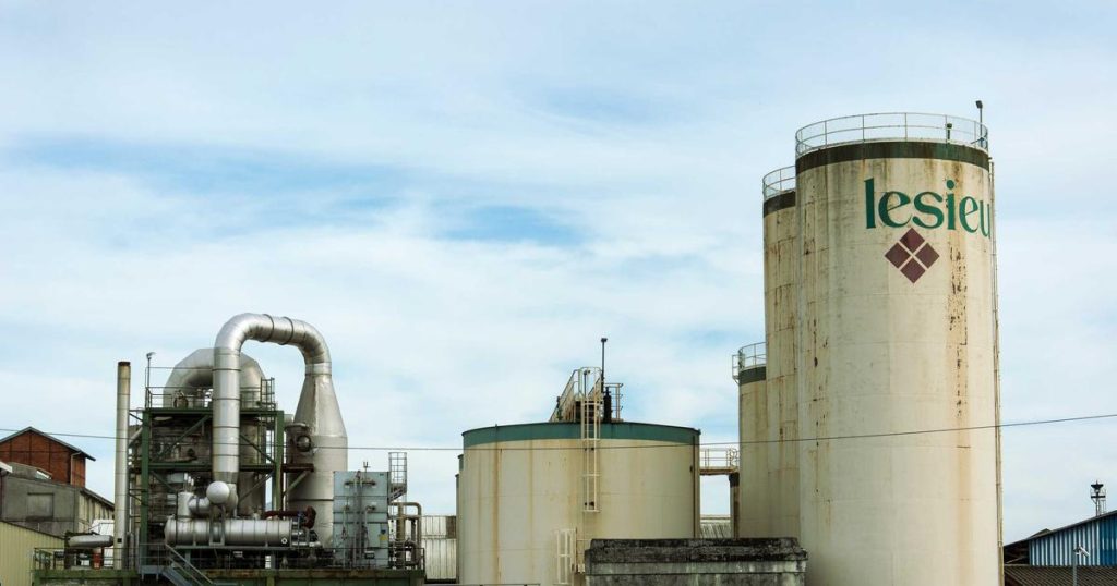 Should You Pay Off Your Mortgage Early or Invest the Extra Cash? Real Numbers from 3 Different Scenarios