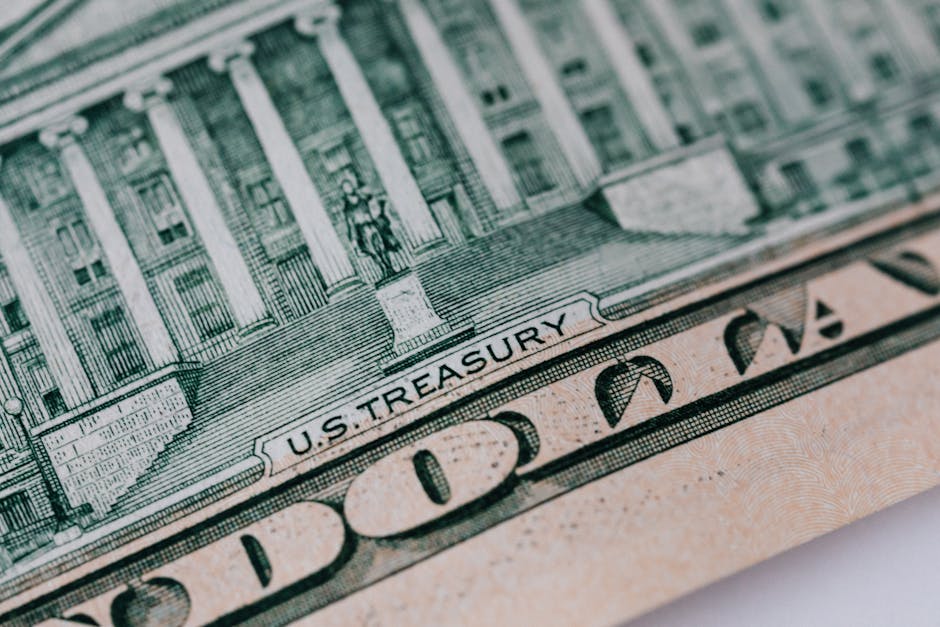Treasury Bill Laddering in 2026: Short-Term Yields vs. Reinvestment Risk